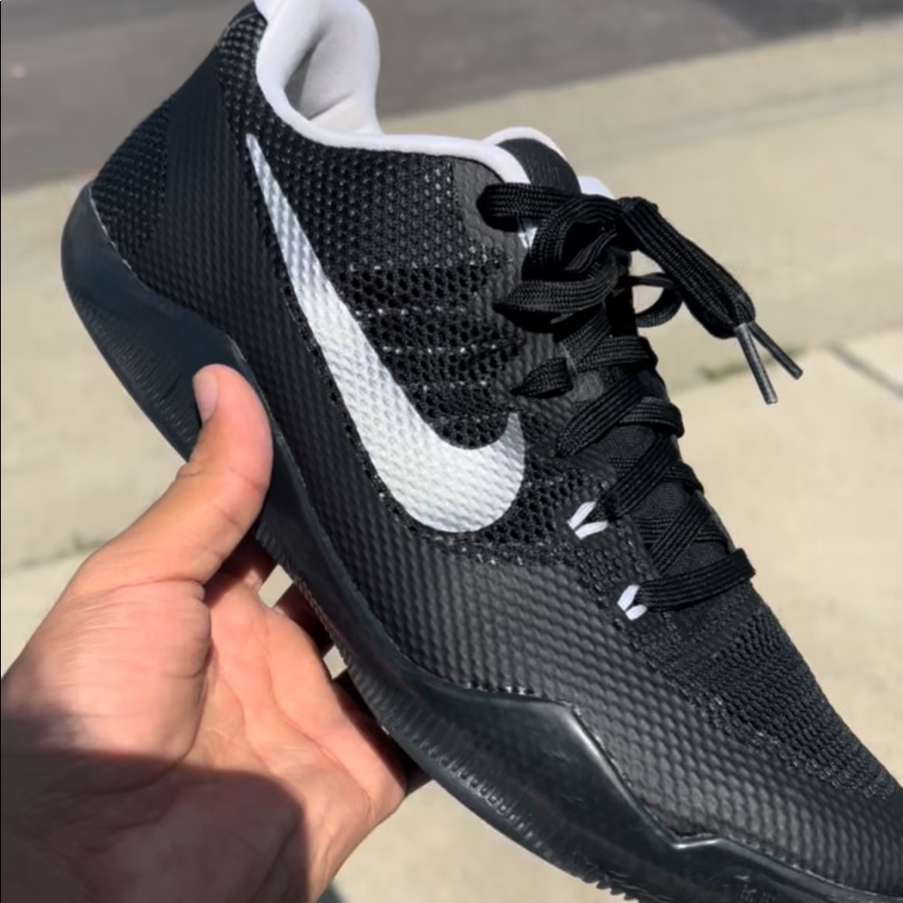 Nike Kobe 11 TB Black Basketball Shoe